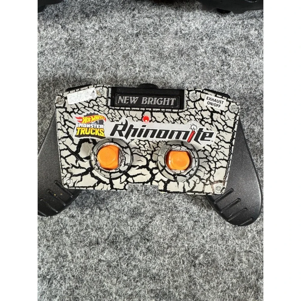 Hot Wheels RhinoMite RC Monster Truck New Bright Remote Control Tested w/ Nitro